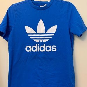 Adidas tee